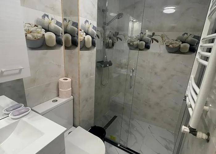 Historical * Bukurešť